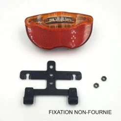 Eclairage Arrière Et Catadioptre Sur Porte-bagage De Vélo 9 Eclairage Arrière Et Catadioptre Sur Porte-bagage De Vélo -Lecyclo feu qlite2