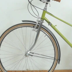 Point Fourche Vélo 28 Pouces Avec Support De Phare Et Pivot Fileté 1" 7 Point Fourche Vélo 28 Pouces Avec Support De Phare Et Pivot Fileté 1" -Lecyclo fourche velo 28 pouces avec support de phare et pivot filete 1 full 3