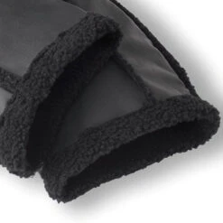 Manchons Basil Noirs En Cuir Végétal Sur Guidon Vélo 11 Manchons Basil Noirs En Cuir Végétal Sur Guidon Vélo -Lecyclo manchons basil noirs en cuir vegetal sur guidon velo full 4