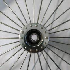 Roue 20 Pouces Pour Remorque Vélo Y-Frame Carry Freedom -Lecyclo roue 20 pouces pour remorque velo y frame carry freedom 1