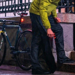 Surpantalon De Pluie Vélo Unisexe Pantaway Tucano Urbano 15 Surpantalon De Pluie Vélo Unisexe Pantaway Tucano Urbano -Lecyclo surpantalon pluie tucano urbano pantaway 6